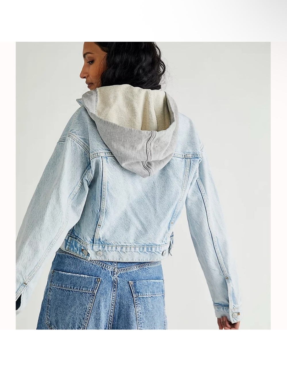Free People We The Free Brando Cropped Denim Hoodie Jacket – Malta Wash – Size M - Picture 2 of 8